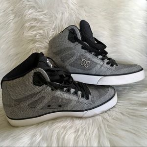 Women’s hi top DC shoe sneaker grey white black